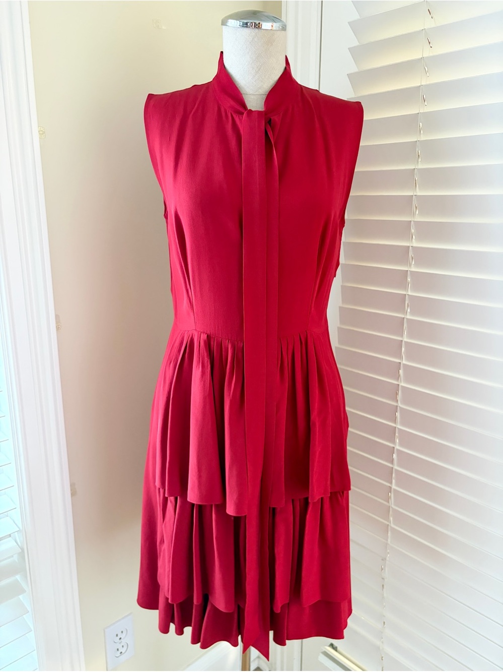 Marni Italy red ruffle tie neck mini dress 💯 silk